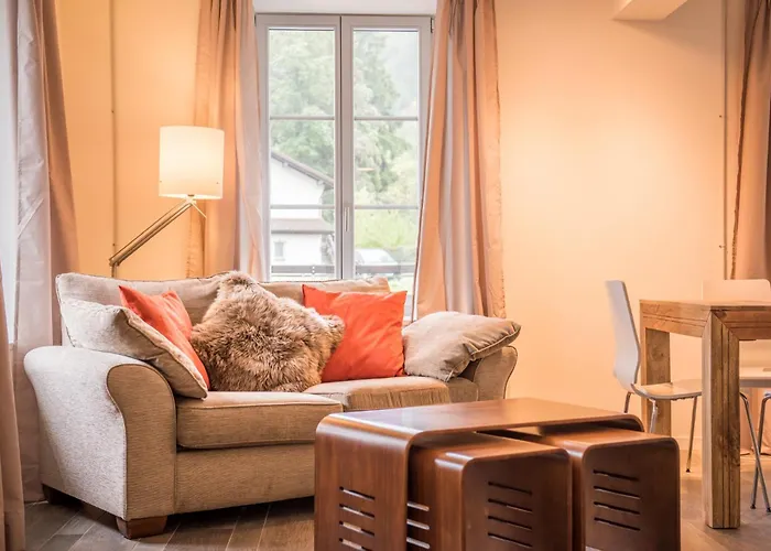 Dependance Ost Lejlighed